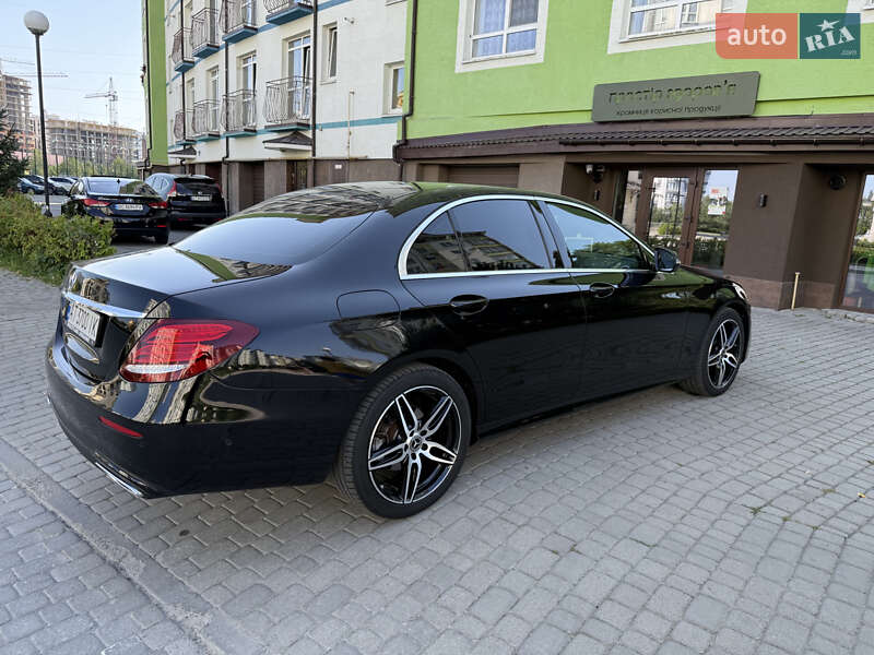 Седан Mercedes-Benz E-Class 2017 в Івано-Франківську фото 38 Седан Mercedes-Benz E-Class 2017 в Івано-Франківську