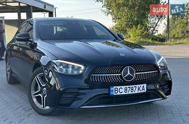 Седан Mercedes-Benz E-Class 2021 в 