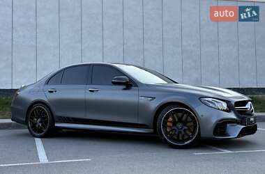 Седан Mercedes-Benz E-Class 2018 в 