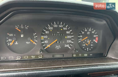 Седан Mercedes-Benz E-Class 1995 в 