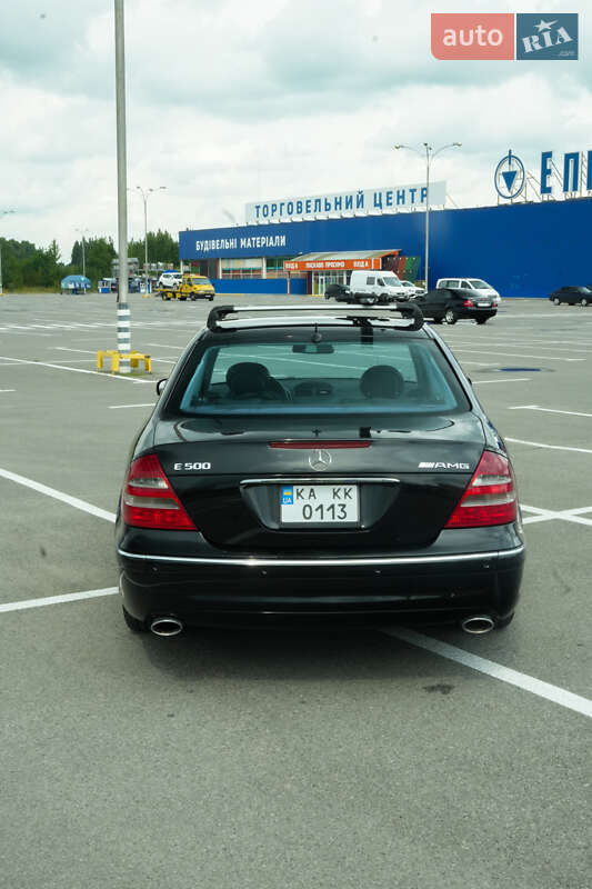 Седан Mercedes-Benz E-Class 2002 в Киеве