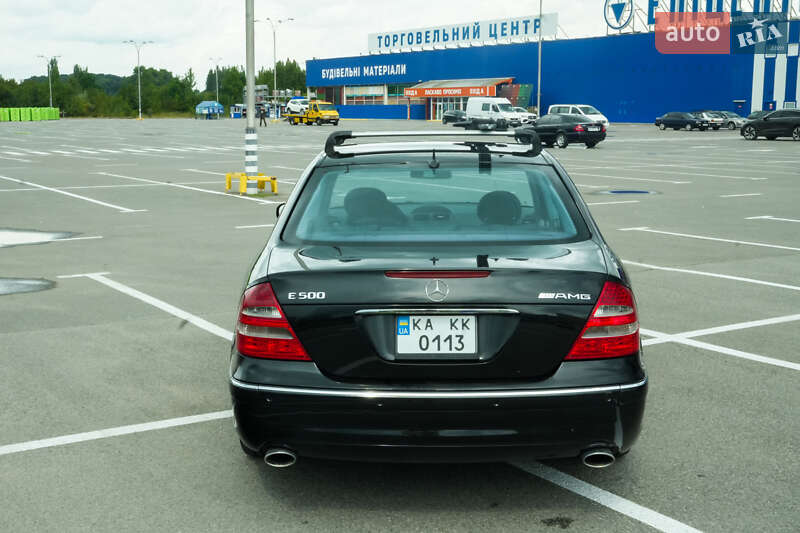 Седан Mercedes-Benz E-Class 2002 в Киеве