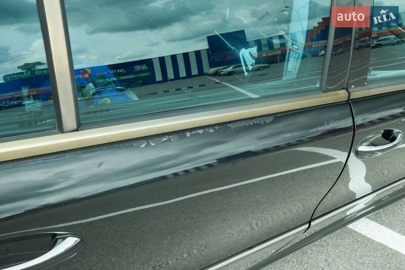 Седан Mercedes-Benz E-Class 2002 в Киеве