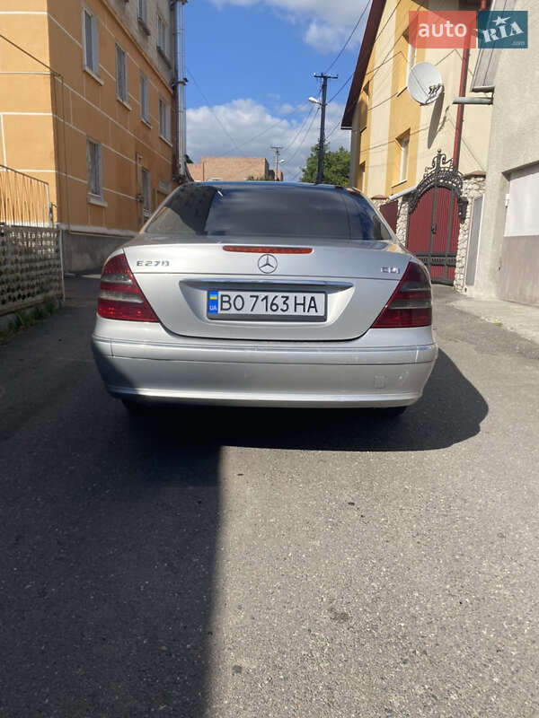 Седан Mercedes-Benz E-Class 2002 в Тернополі