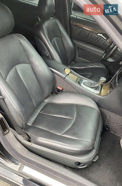 Седан Mercedes-Benz E-Class 2002 в 
