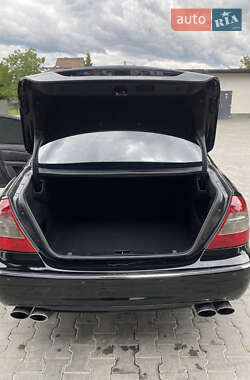 Седан Mercedes-Benz E-Class 2002 в 