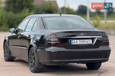 Седан Mercedes-Benz E-Class 2008 в 