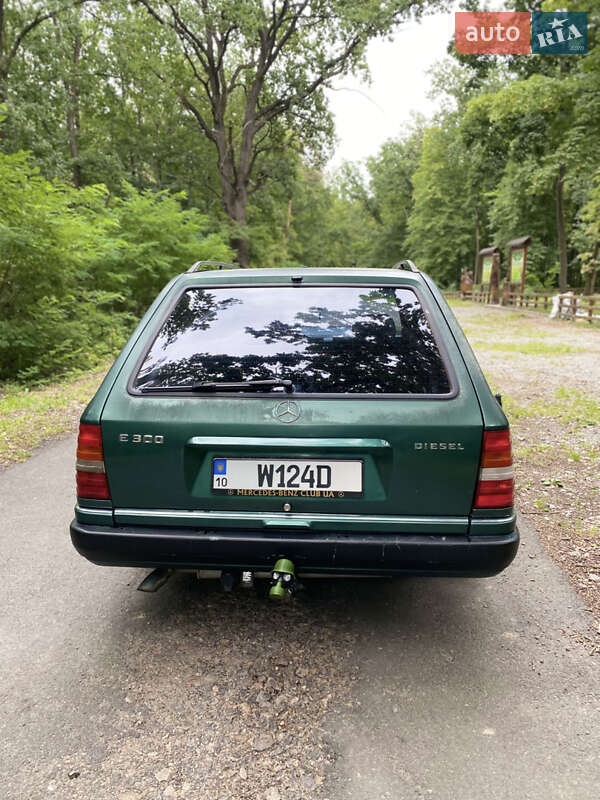 Универсал Mercedes-Benz E-Class 1995 в Попельне