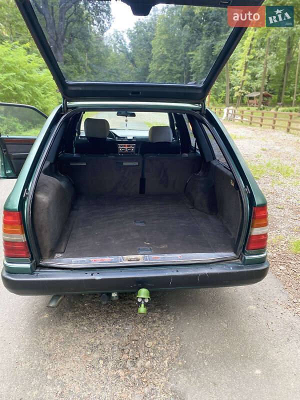 Универсал Mercedes-Benz E-Class 1995 в Попельне