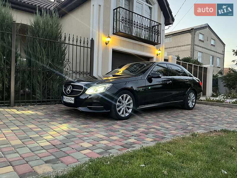 Седан Mercedes-Benz E-Class 2014 в Николаеве фото 9 Седан Mercedes-Benz E-Class 2014 в Николаеве