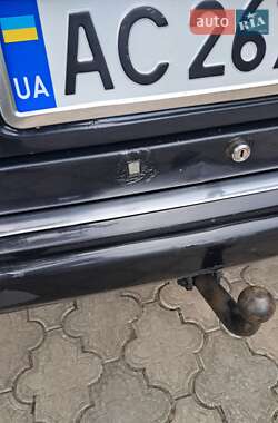 Седан Mercedes-Benz E-Class 1994 в 