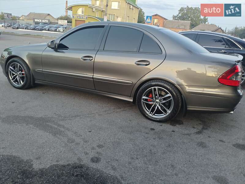 Седан Mercedes-Benz E-Class 2007 в Кропивницком