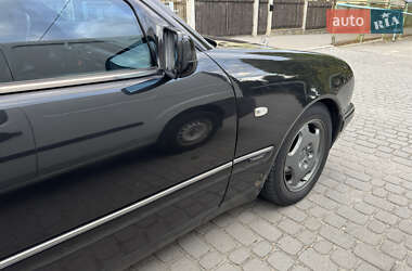 Седан Mercedes-Benz E-Class 1997 в 