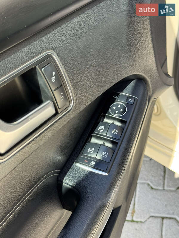 Седан Mercedes-Benz E-Class 2014 в Хмельницком