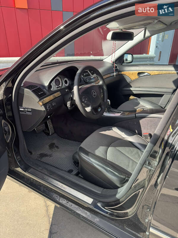 Седан Mercedes-Benz E-Class 2006 в Киеве