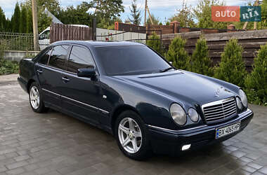 Седан Mercedes-Benz E-Class 1996 в Збараже