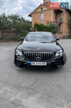 Седан Mercedes-Benz E-Class 2018 в  фото 3 Седан Mercedes-Benz E-Class 2018 в