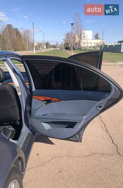 Седан Mercedes-Benz E-Class 2005 в 