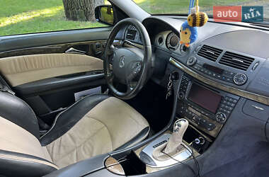 Седан Mercedes-Benz E-Class 2005 в 