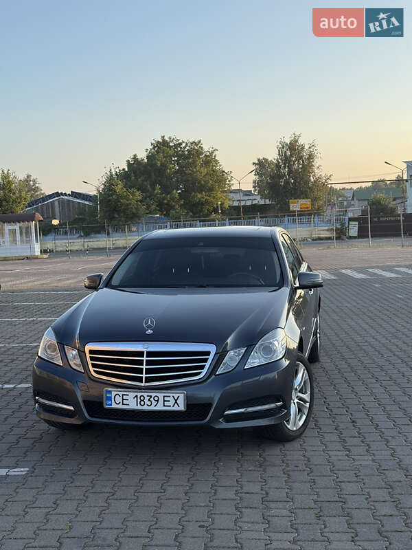 Седан Mercedes-Benz E-Class 2012 в Черновцах фото 4 Седан Mercedes-Benz E-Class 2012 в Черновцах