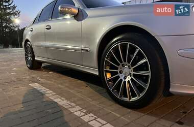 Седан Mercedes-Benz E-Class 2003 в 