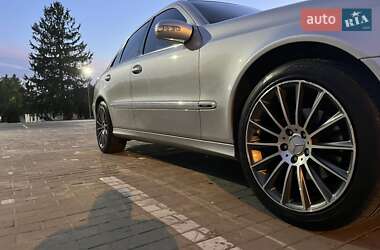 Седан Mercedes-Benz E-Class 2003 в 