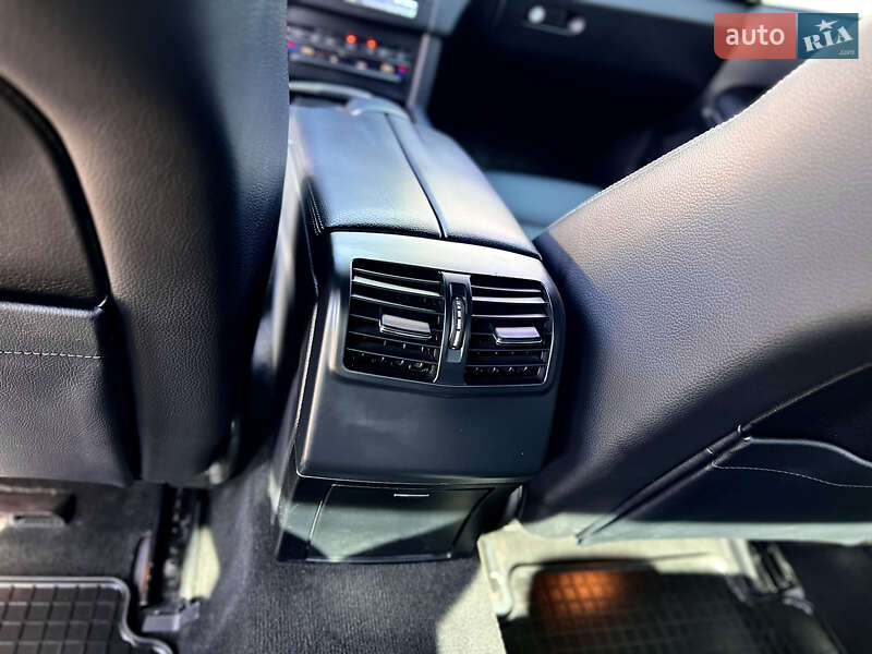 Седан Mercedes-Benz E-Class 2014 в Кривому Розі