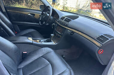 Седан Mercedes-Benz E-Class 2002 в 