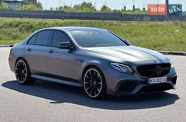 Седан Mercedes-Benz E-Class 2018 в 