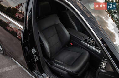 Седан Mercedes-Benz E-Class 2015 в 