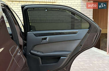 Седан Mercedes-Benz E-Class 2009 в 
