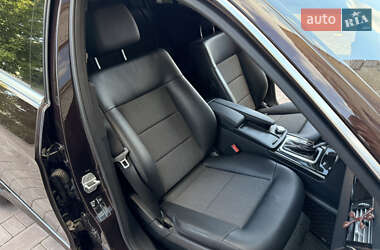 Седан Mercedes-Benz E-Class 2009 в 