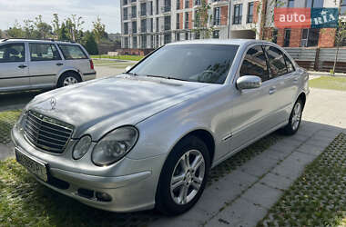 Седан Mercedes-Benz E-Class 2005 в 