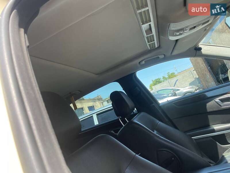Седан Mercedes-Benz E-Class 2012 в Чорноморську