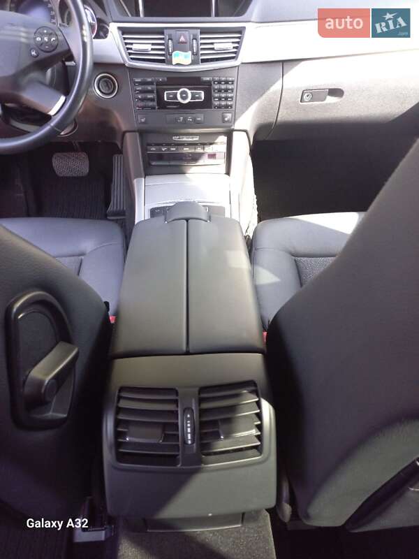 Универсал Mercedes-Benz E-Class 2011 в Ровно