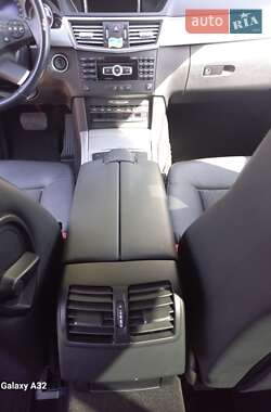 Универсал Mercedes-Benz E-Class 2011 в 