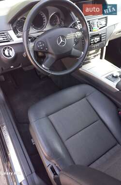 Универсал Mercedes-Benz E-Class 2011 в 