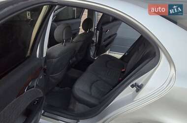 Седан Mercedes-Benz E-Class 2002 в 