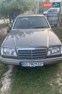 Седан Mercedes-Benz E-Class 1994 в Подволочиске