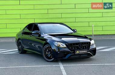 Седан Mercedes-Benz E-Class 2019 в 