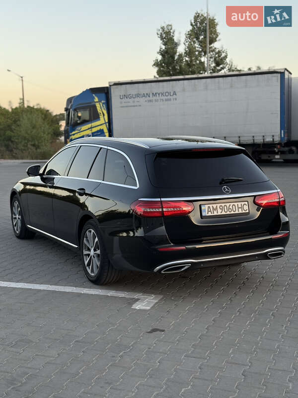 Универсал Mercedes-Benz E-Class 2017 в Каменец-Подольском