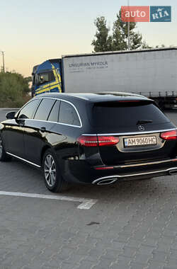 Універсал Mercedes-Benz E-Class 2017 в 