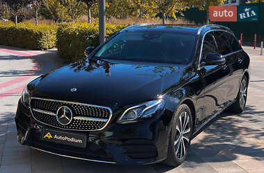 Универсал Mercedes-Benz E-Class 2018 в 