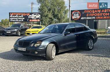 Седан Mercedes-Benz E-Class 2002 в 