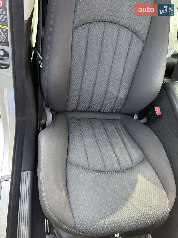 Седан Mercedes-Benz E-Class 2007 в Івано-Франківську