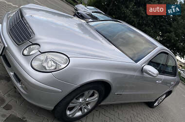 Седан Mercedes-Benz E-Class 2003 в 