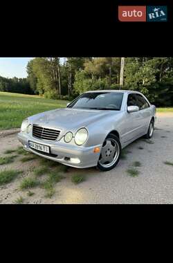 Седан Mercedes-Benz E-Class 2002 в Вінниці