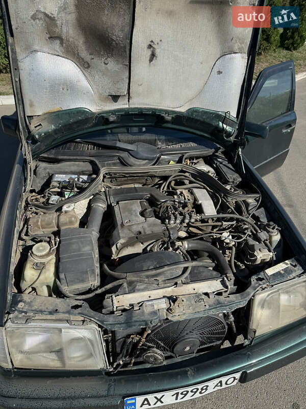 Седан Mercedes-Benz E-Class 1995 в Сумах