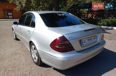 Седан Mercedes-Benz E-Class 2004 в 