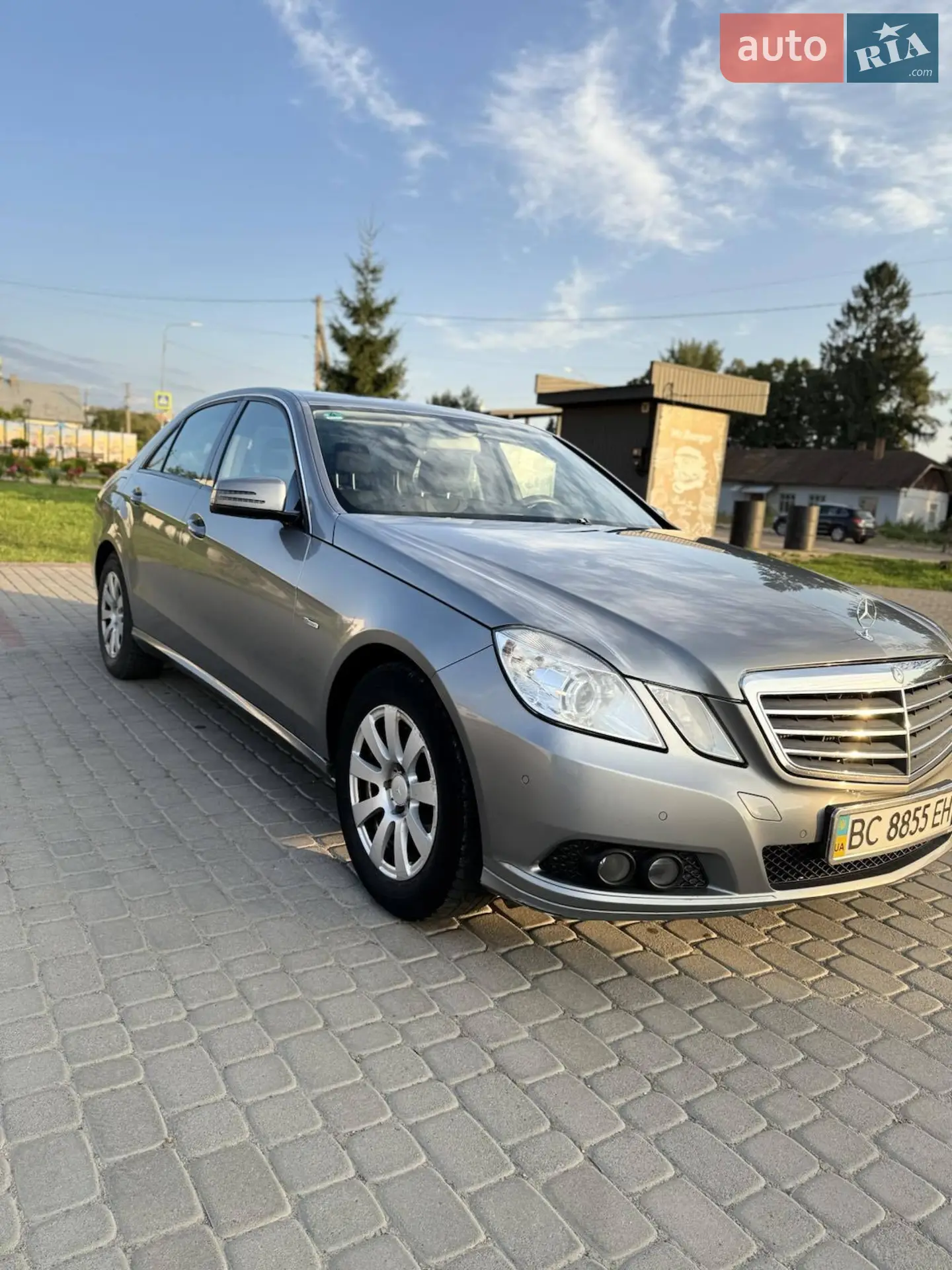 2010 Mercedes-Benz E-klasse - мініатюра 2